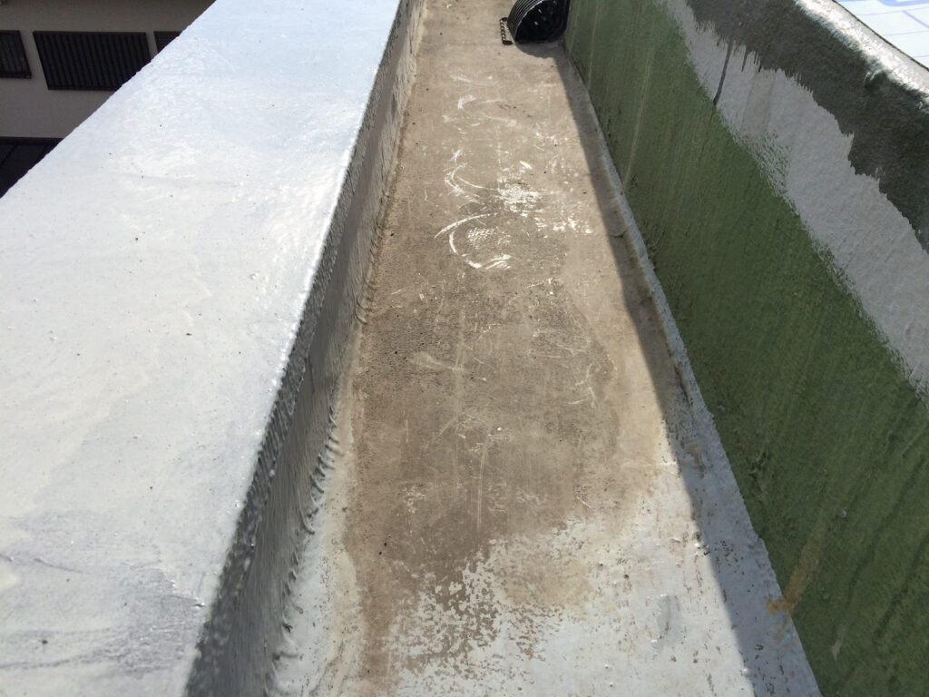 高圧洗浄
防水工事