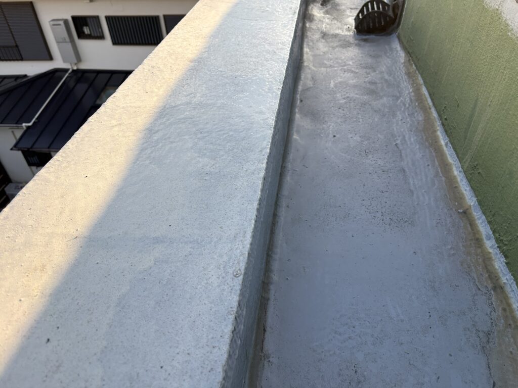 防水工事
高圧洗浄