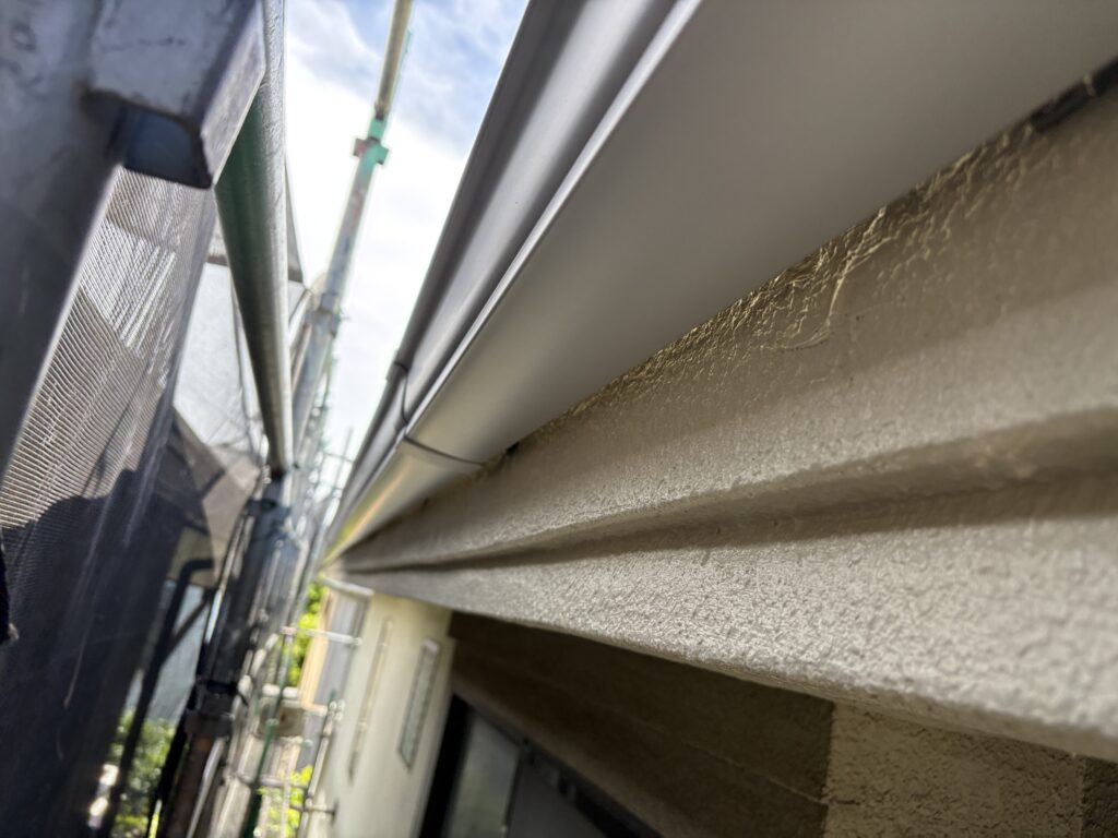 鼻隠し塗装 雨どい交換