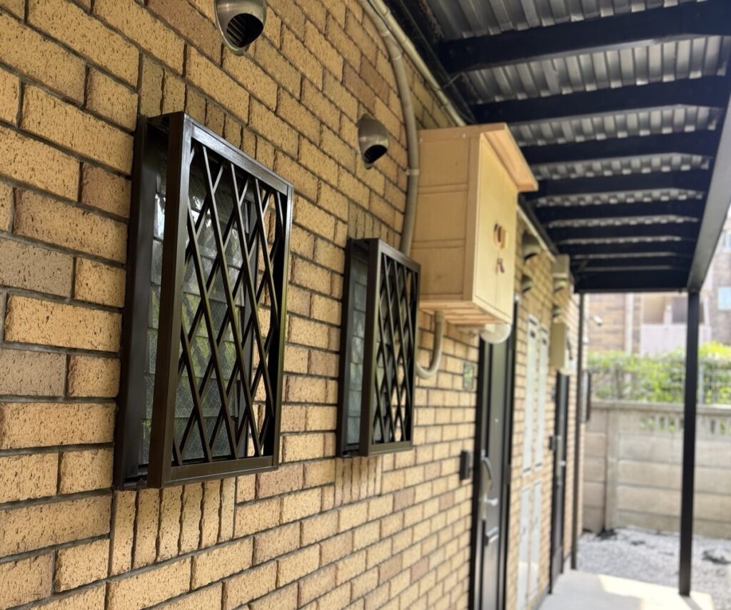 アルミ面格子塗装