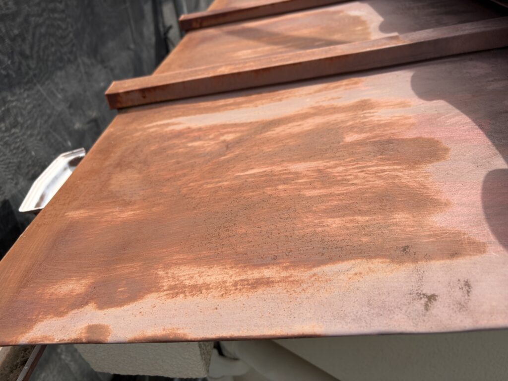 瓦棒庇屋根
